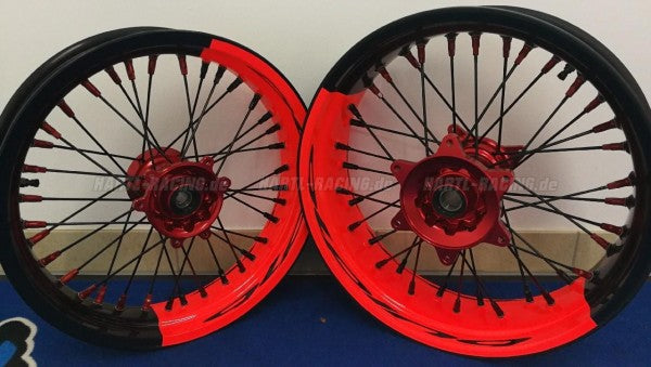 KITE tubeless Räder - KTM 690 Duke & Husqvarna Vitpilen 701 "BColor"