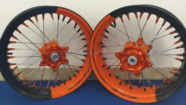 KITE tubeless Räder - KTM 690 Duke & Husqvarna Vitpilen 701 "BColor"