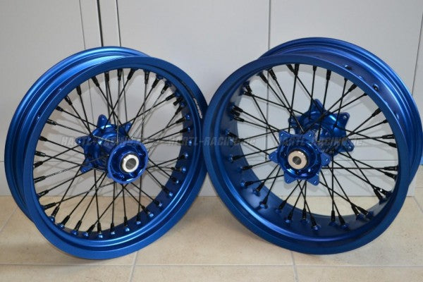 KITE tubeless Räder - KTM 690 Duke & Husqvarna Vitpilen 701 "Ride"