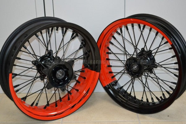 KITE tubeless Räder - 690/700/701 "BColor"
