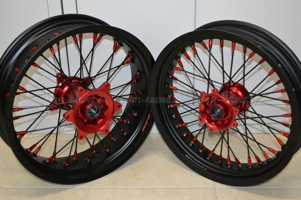 KITE tubeless Räder - KTM 690 Duke & Husqvarna Vitpilen 701 "Ride"