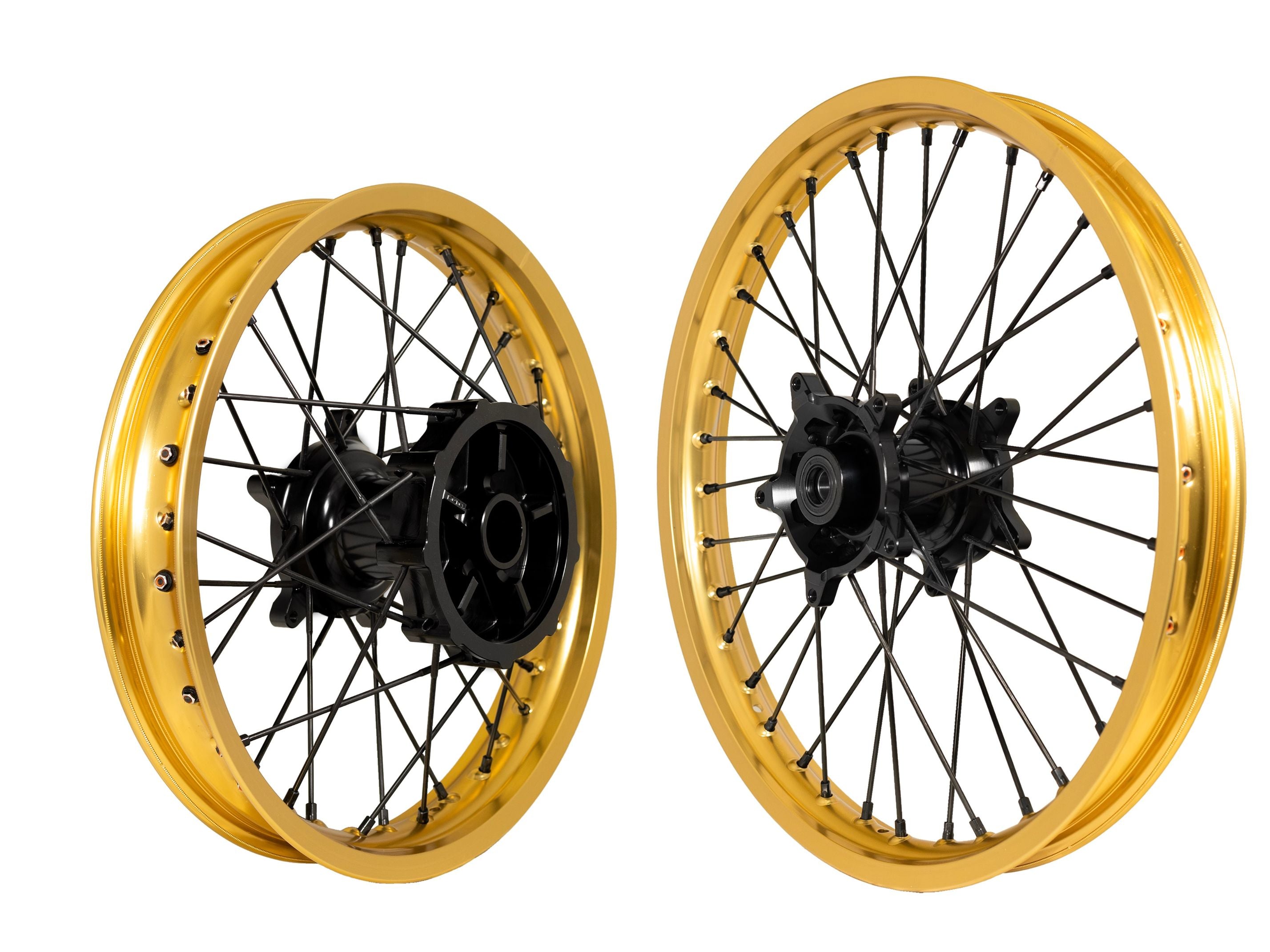 MotoRally Vorderrad für Aprilia Tuareg 660 mit goldenem DID Felgenring und schwarzer KITE Nabe